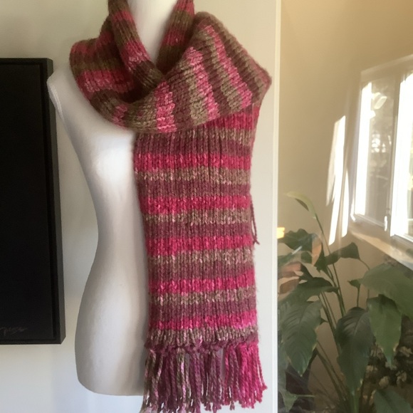 Knitted Striped Rectangular Fringed Scarf - Picture 10 of 10
